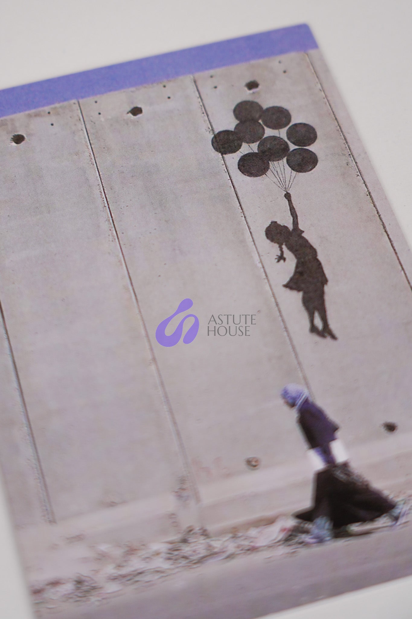 Mural Palestine - The Girl with Balloons